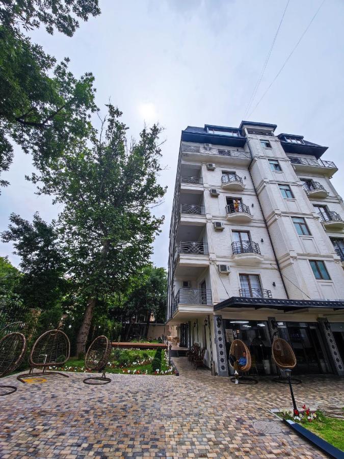 Moffah Grand Hotel Tasjkent Exteriör bild