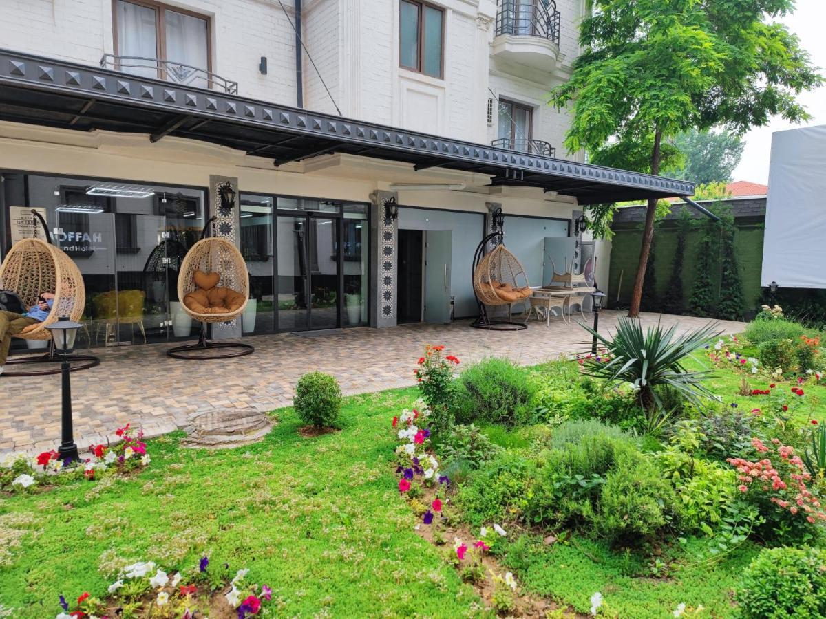 Moffah Grand Hotel Tasjkent Exteriör bild